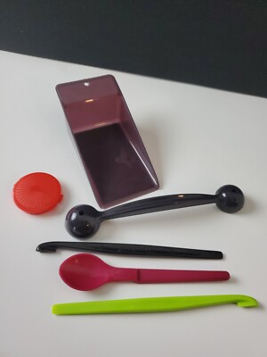 Tupperware Gadgets Flat Scoop Melonballer Citrus Peeler Spoon Calm Shell Set