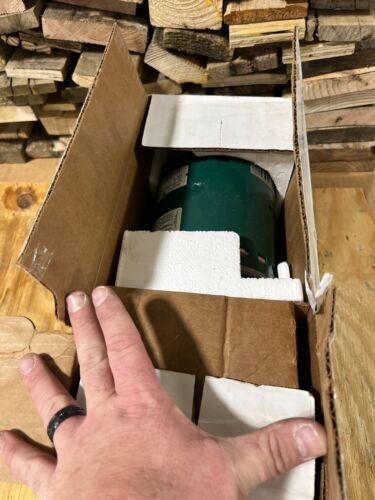 Trane SF - Multi HP - AC Condenser Motor - 1/6 - 1/3 HP - 208/230 Volt - 825 RPM - Picture 3 of 3
