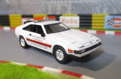 Auto World 83 Toyota Celica Supra Grand Prix Pace Car 1:64 Rubber Tires - Picture 4 of 5
