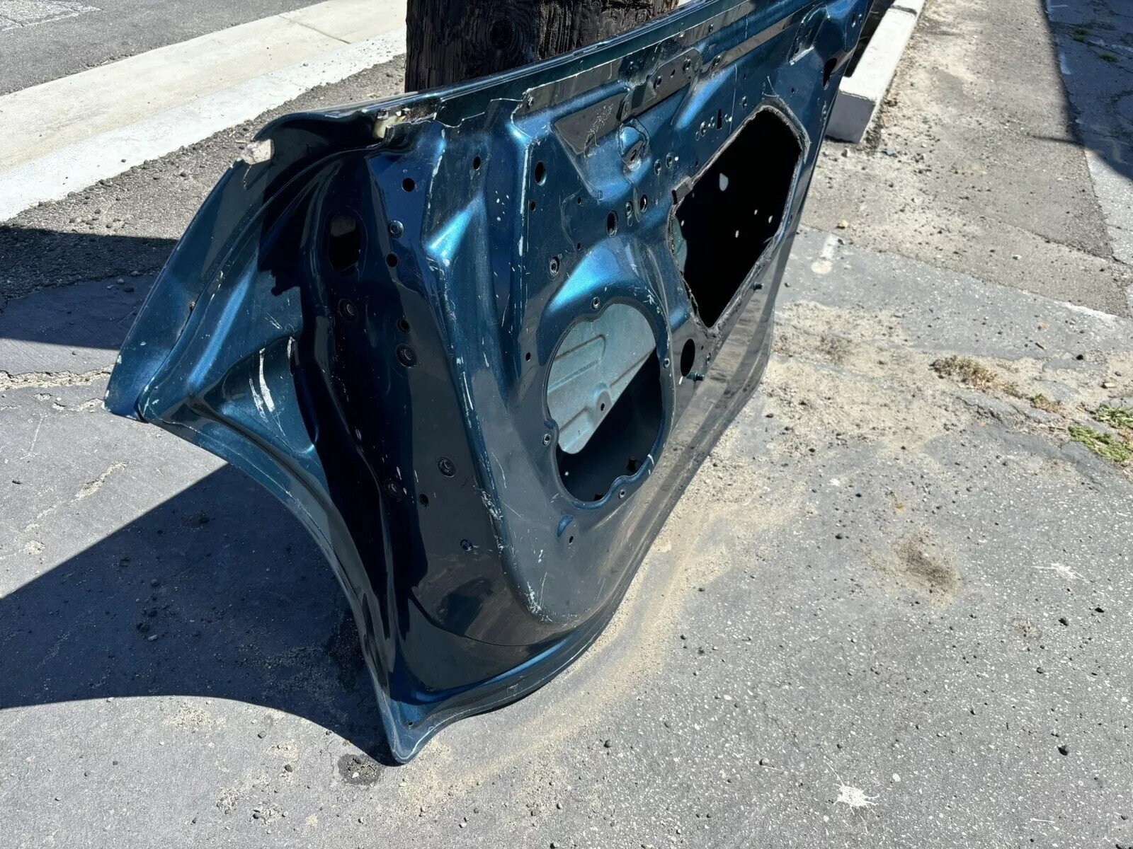 McLaren 570 570s Passenger side Front Door Shell OEM (RH)