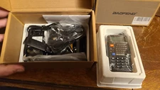 BaoFeng UV-5RE V/UHF Dual Band Two-way Walkie-Talkie Transceiver [lot B}