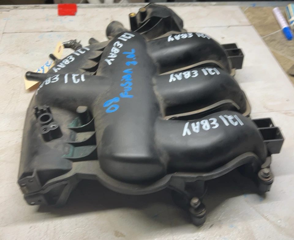 Conjunto de colector de admisión superior motor Ford Fusion Mercury Milan 2006-2009 3,0 L Foto 3 de 4