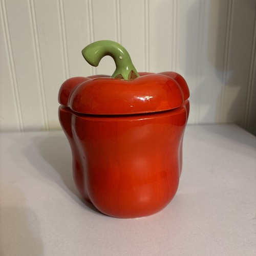 Set Of 3 Pier 1 Imports Ceramic Bell Pepper Canisters. Red, Green, Yellow EUC - Picture 4 of 11