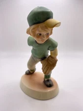 GOEBEL W. Germany Baseball Porcelain Figurine The Signed by Harry Holt 1978s