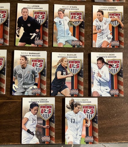 (90) 2012 Panini Americana Heroes & Legends USA Damenfußball 1 Set + Extras - Bild 4 von 5