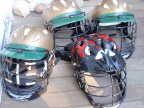 LOT OF 4 LACROSSE HELMETS CASCADE 3 MEDIUM SIZE 9 - 1 SIZE LARGE CLH2 - Picture 2 of 12