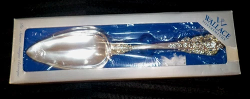 WALLACE Silversmiths PIE or Cake SERVER ANTIQUE BAROQUE 10 3/8" (NIB***L@@K)