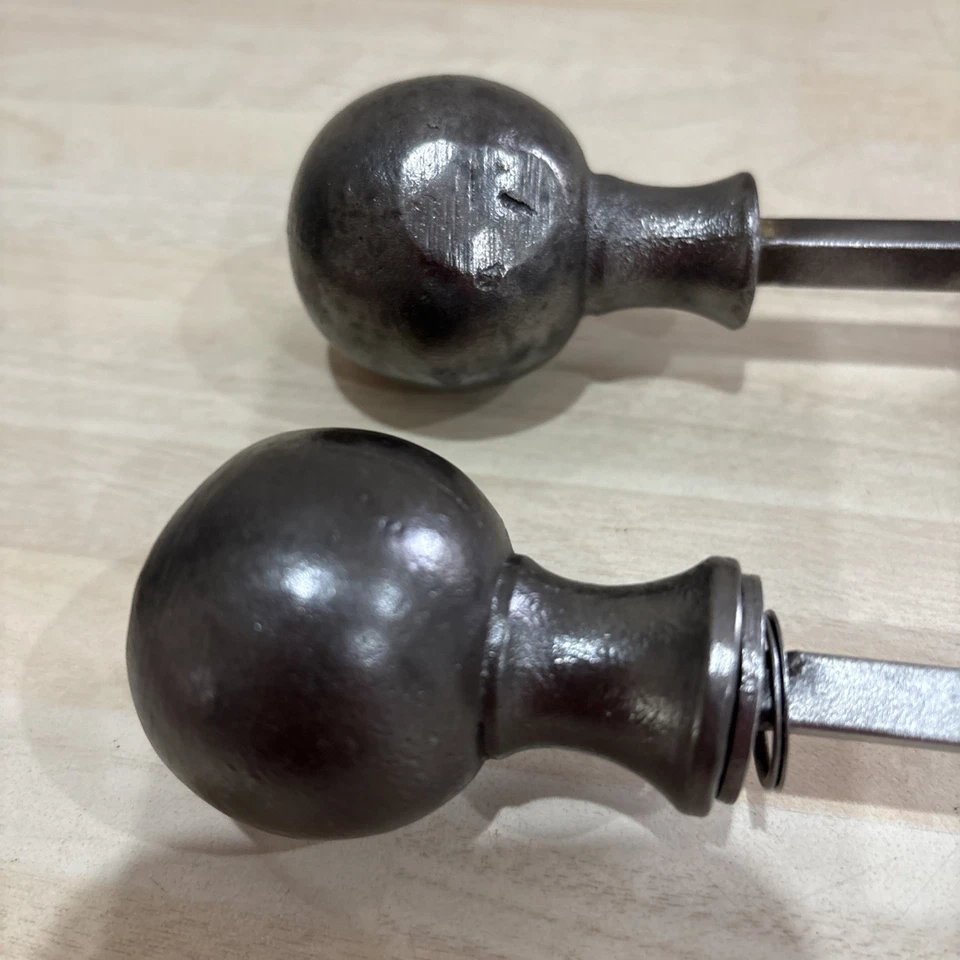 Door Handles Knobs Handle Vintage Cast Iron x2 - Image 3 of 4