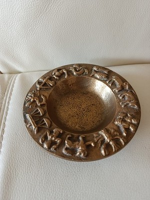 Vintage-Bronze Schale mit astrologischen Tierkreiszeichen Sternzeichen