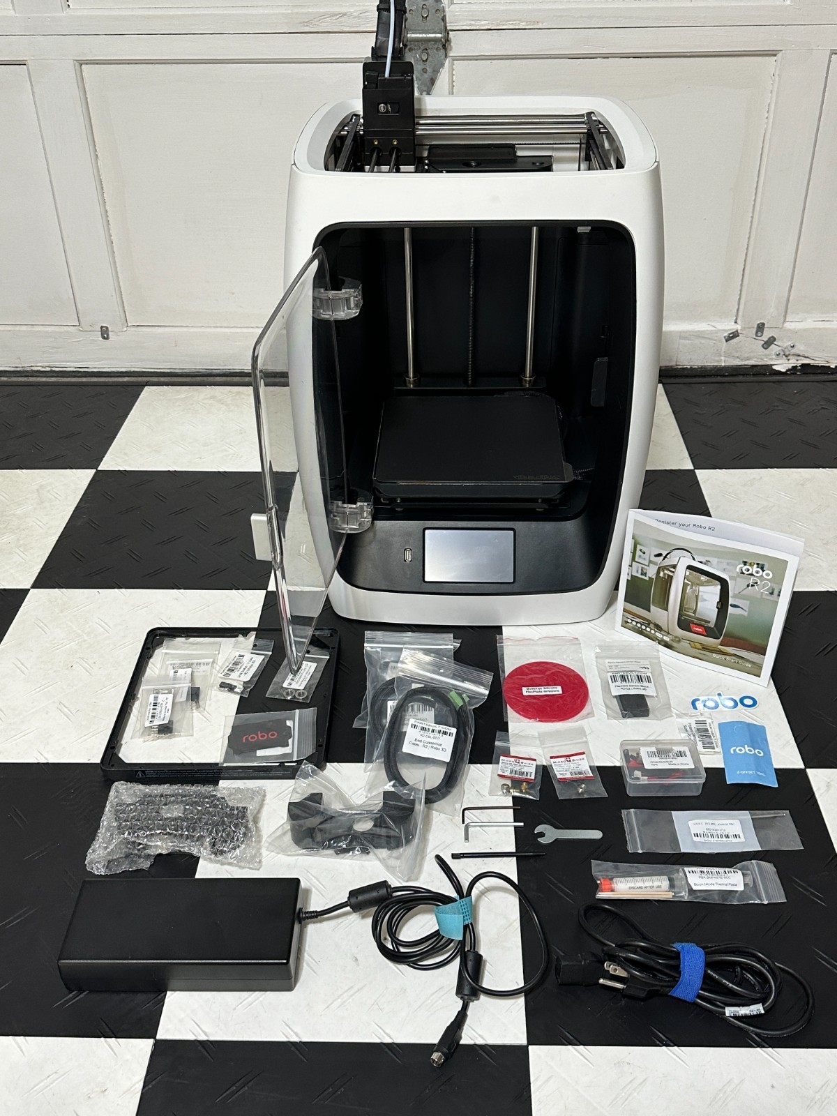 Robo R2 3D Printer Bundle – Ready to Print – Flex Plate, Manual, 20+ Extra Parts