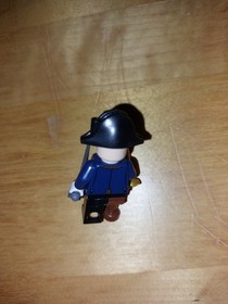 LEGO Pirates of the Caribbean Hector Barbossa Minifigure Pegleg 4192 poc028