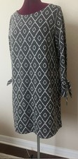 Loft Women's Gray Diamonds Pattern Stretch Knit shift dress Tie Cuff Size XL