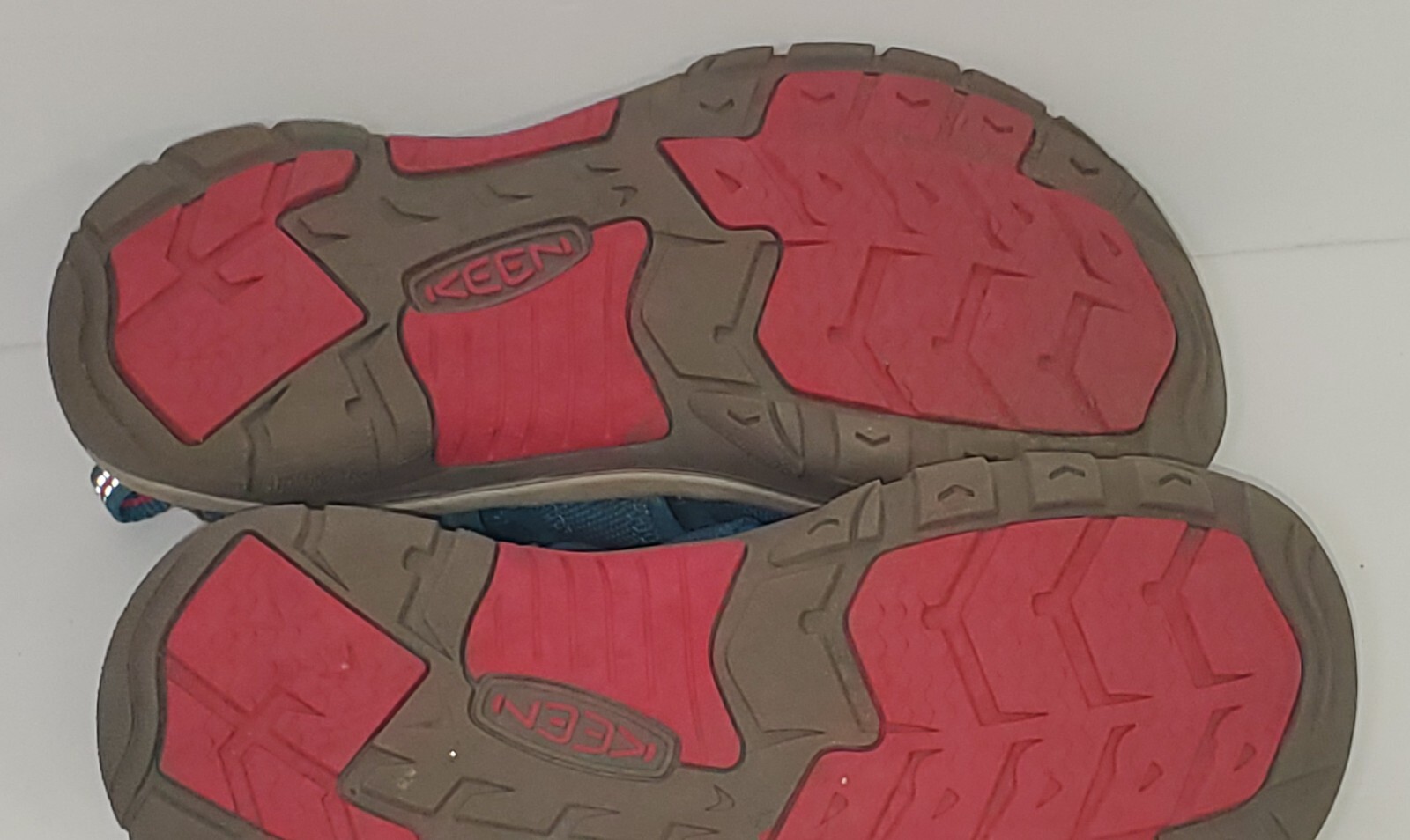 Sandali impermeabili Keen giovanili unisex rosa acqua taglia 4