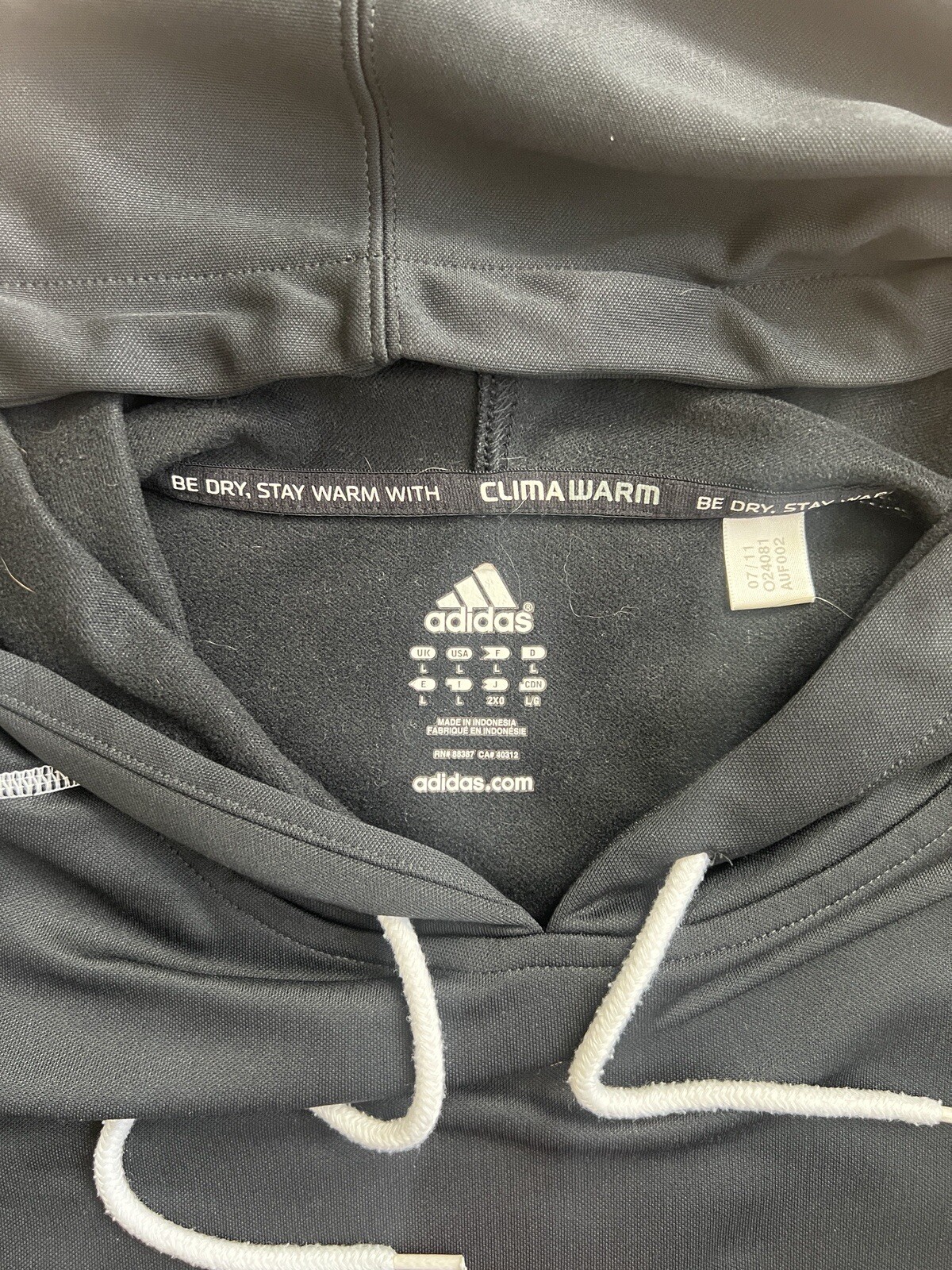Adidas Pullover Large - image 2