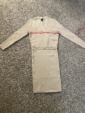 NWT Guess Women Dress Size EU 46 Light Beige Vneck Front Belt Stretch Body Curve
