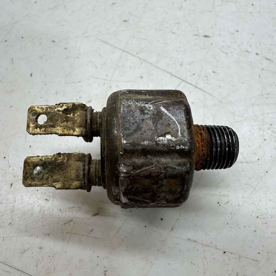 Interruptor de semáforo - Polaris Sportsman 500 2009 Foto 2 de 4