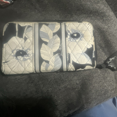 Vera Bradley Black & White Floral Quilted Zip-Around Wallet, Zipper, Credit Card
