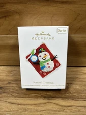 Hallmark SEASON’S TREATINGS 2012 Keepsake Ornament Series #4 Snowman Cake w/ Box