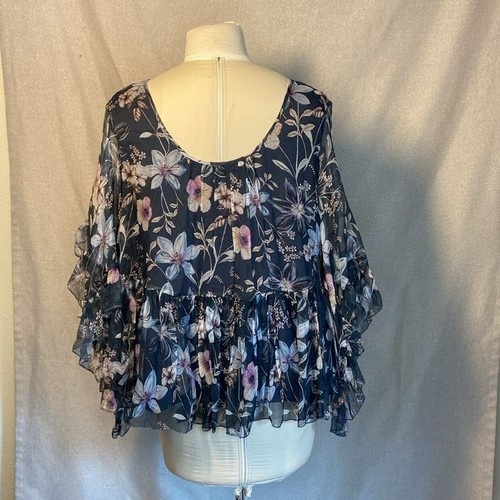 Johnny Was Walter Blue Floral Ruffle Scoop br Neck 100% Silk Blouse. Size L - Picture 3 of 9