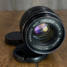 MC Helios 44M-6 58mm f/2 Zenit mount M42 Soviet Era lens USSR