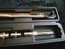 Drehmoment Schl&uuml;ssel 1/2" NM Autom. Knarre 28 - 210 N-m Neu