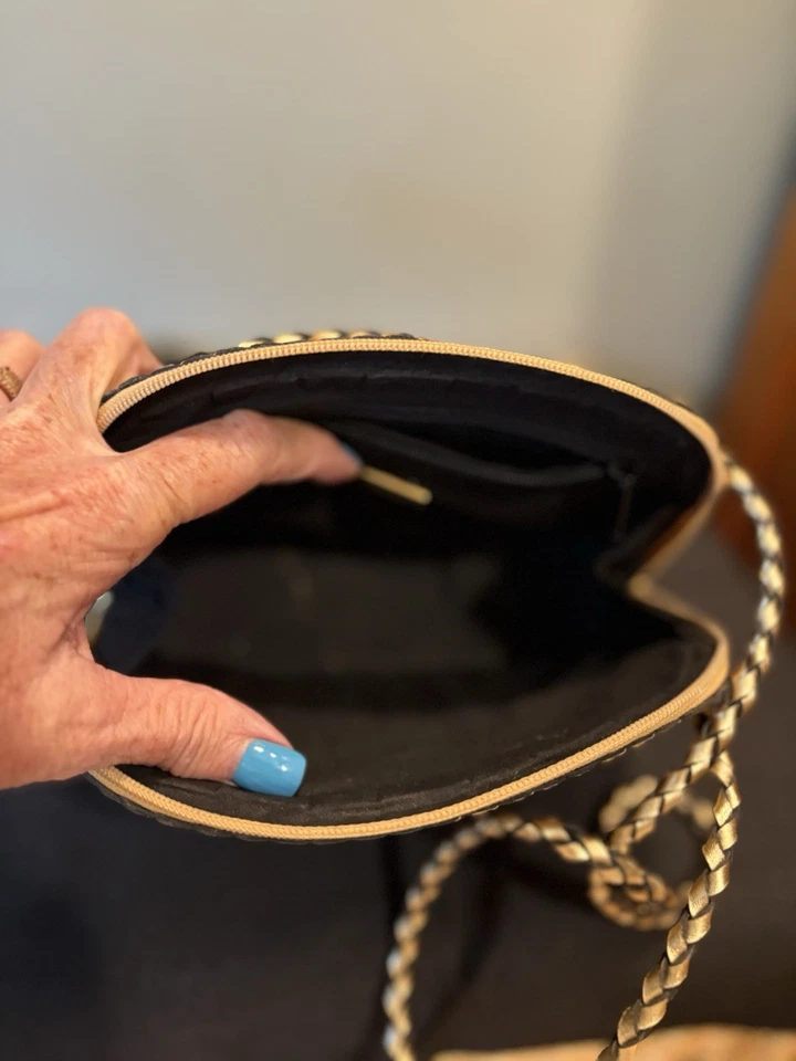 Bolso Bandolera/Hombro Metálico Dorado Cuero Tejido CEM De Colección Foto 4 de 4