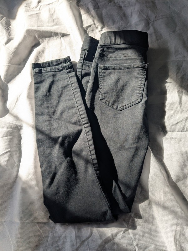 Black Stretchy Skinny Jeans Women's Size Small 3-5 From No Boundaries