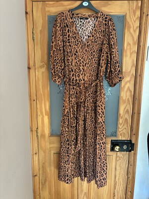 chinese dress ladies Amazon.com: MakeMeChic Women's Plus Size Leopard Print Dress Cami Bodycon  Party Cheetah Maxi Dresses Multicolor Large Plus : Clothing, Shoes & Jewelry main image 1