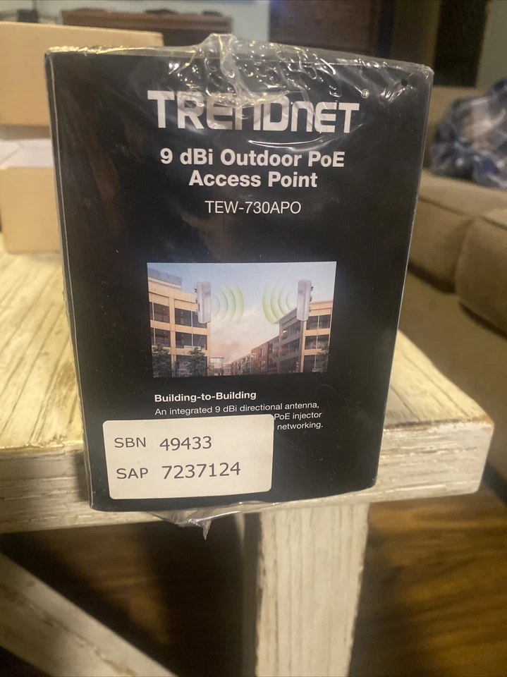 TRENDnet Long Range 11n 2.4GHz Wireless Outdoor PoE Access Point  - Image 3 of 4