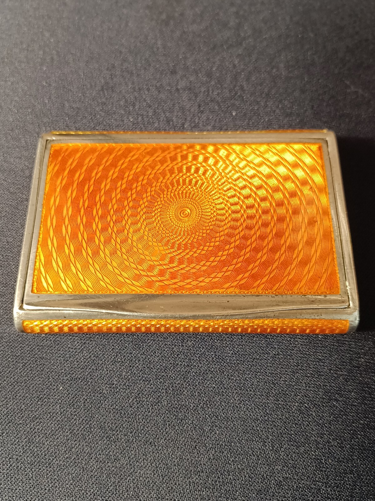 Foto 2 di 21