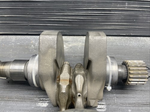 2001 Honda RVT1000R RC51 Crankshaft, rods and pistons, engine crank #12424 - Picture 7 of 14