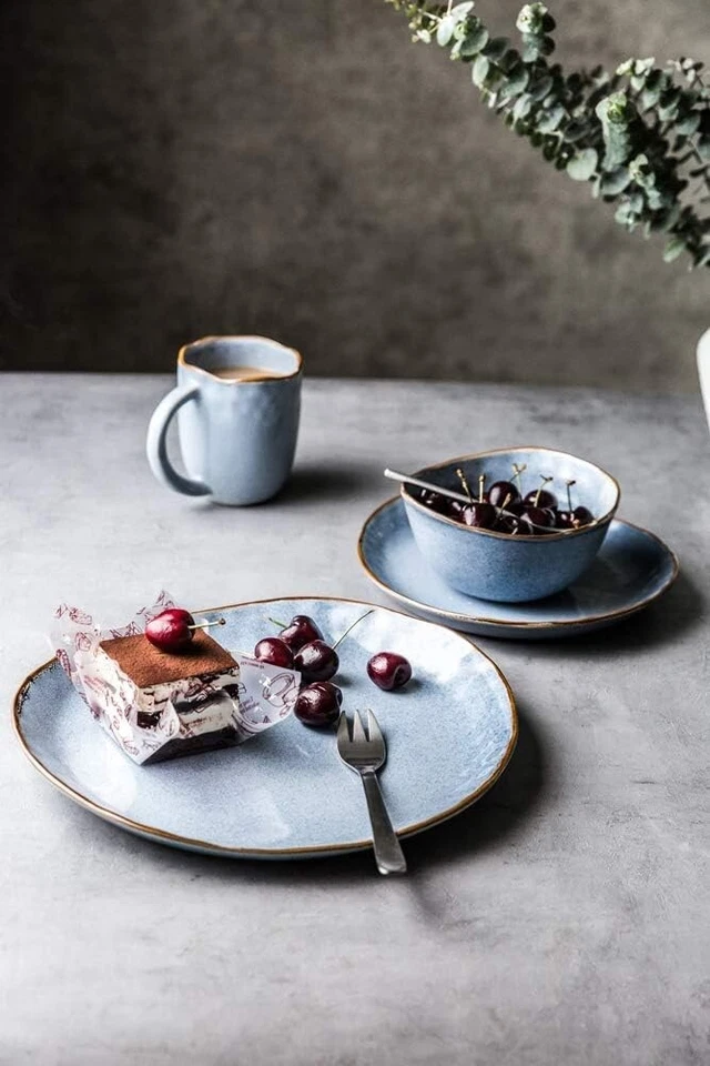 Pangu 16-Piece Dinnerware Sets, Service for 4,Blue, Handmade Random Shape - Image 3 of 4