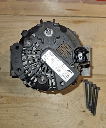Lichtmaschine 14 Volt 140A Audi VW Skoda 06J903023C