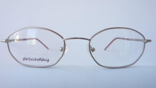 Think Brillenfassung matt/ silber Federbügel stabil aus alter Kolletktion Gr. M - Picture 2 of 4