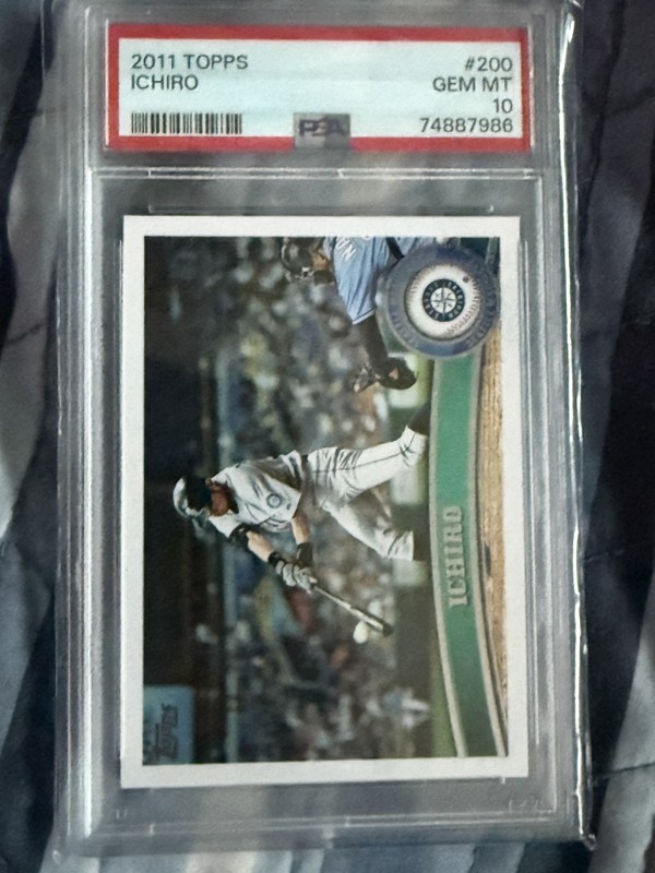 2011 Topps Ichiro PSA 10 Gem Mint #200