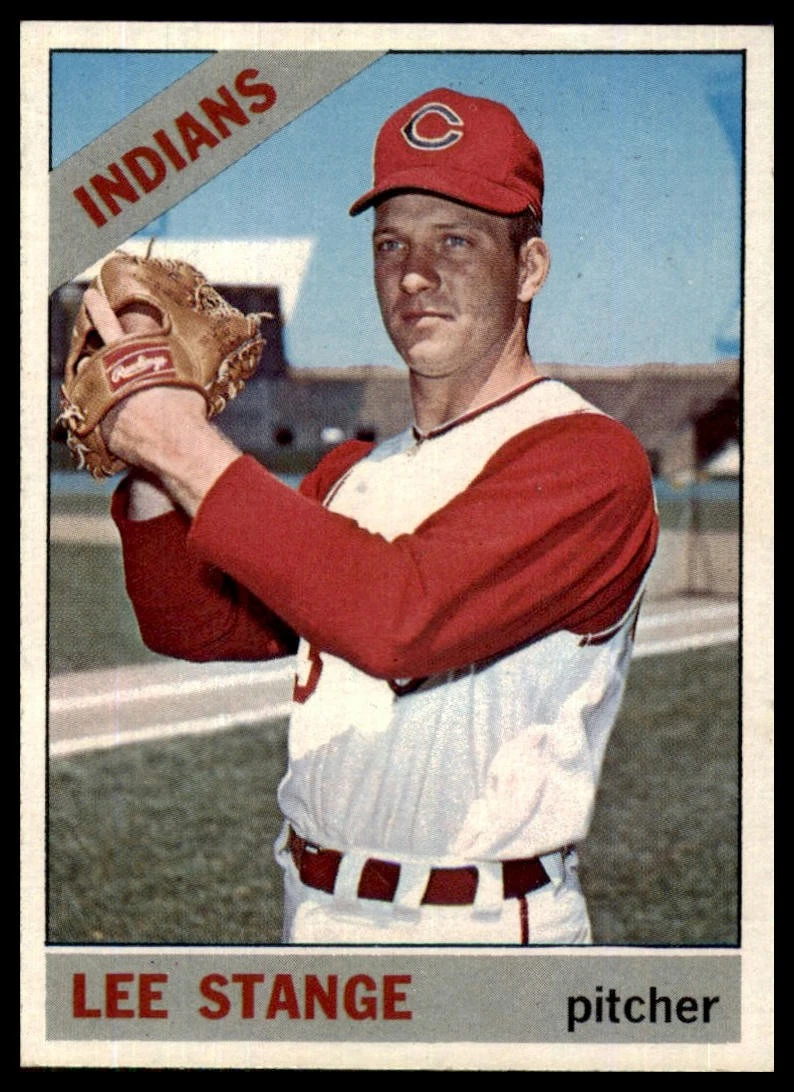 1966 Topps Set Break Lee Stange #371 NrMint or better Combine Shipping