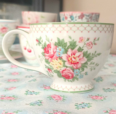Greengate Teacup Aurelia White
