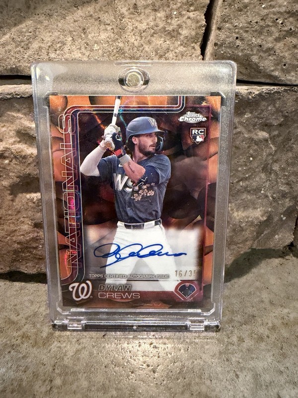 2025 Topps Chrome - Rookie Auto Dylan Crews #RA-DC Gold & Orange Refractor /35