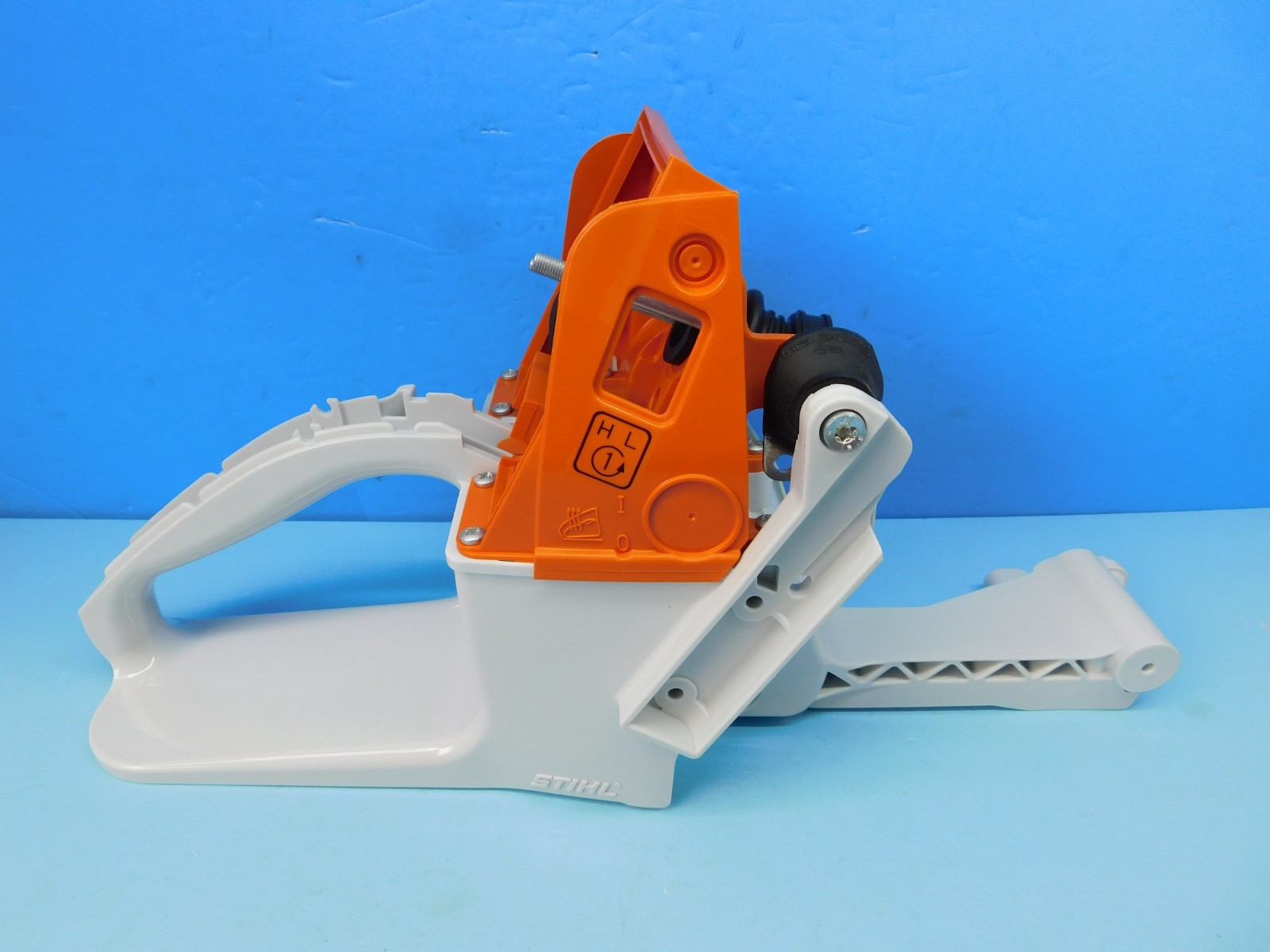 OEM TANK HANDLE FOR STIHL 064 066 CHAINSAW 1122 350 0827 / 0816  --- UP 172