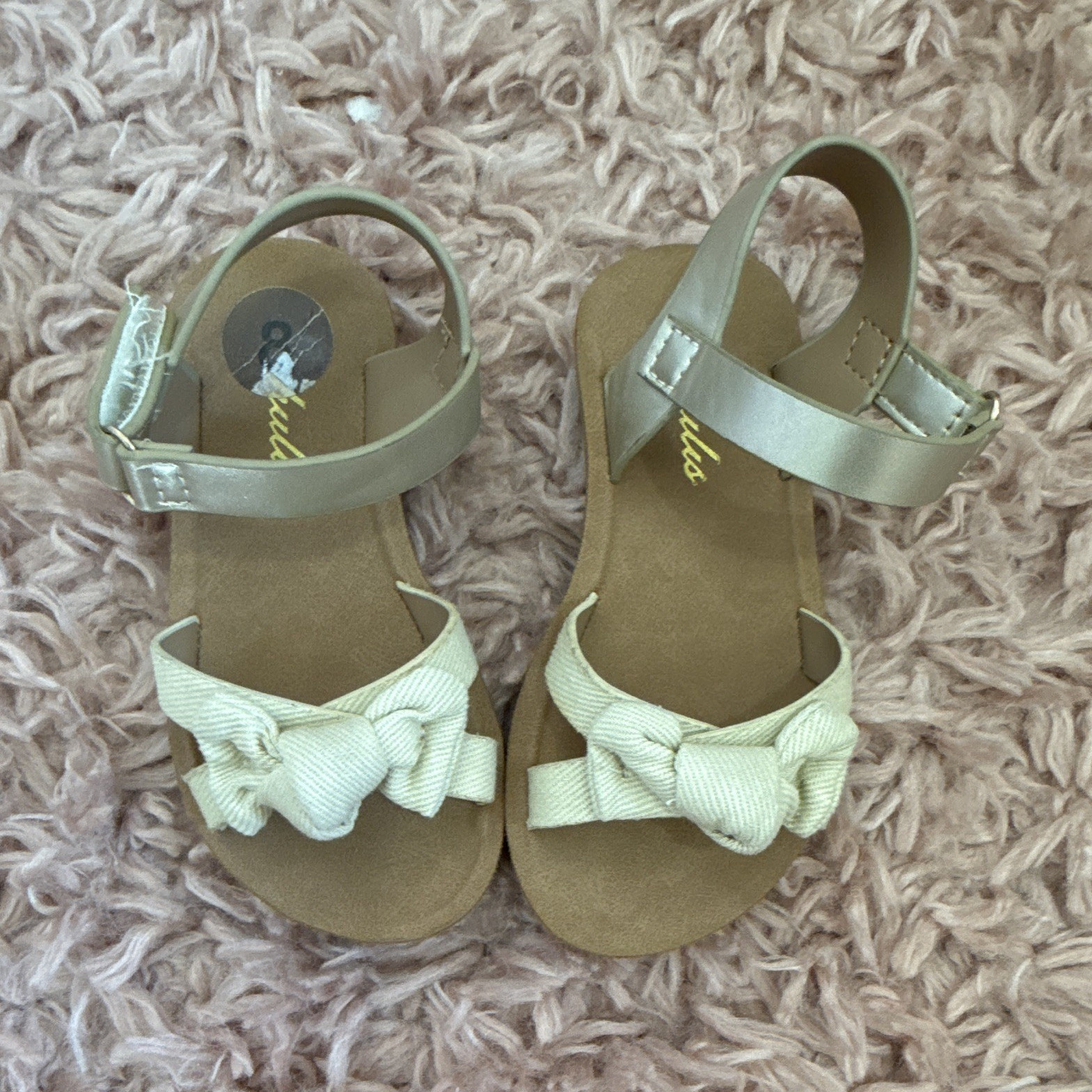 Chatties Girls Hook & Loop Strappy Sandals Beige Silver Bow Open Toe Size 8