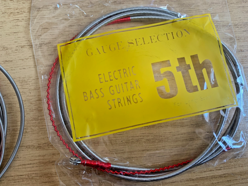 2 sets of high quality 5 String Bass Guitar Strings, Could be used for 4 string. - Afbeelding 3 van 8