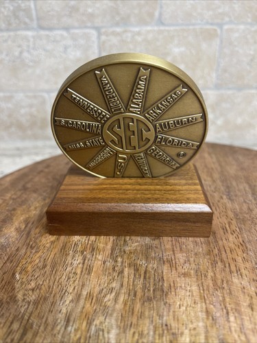 2008 SEC Championship Medallion Coin Alabama vs Florida Rare Excellent Condition - Picture 2 of 5