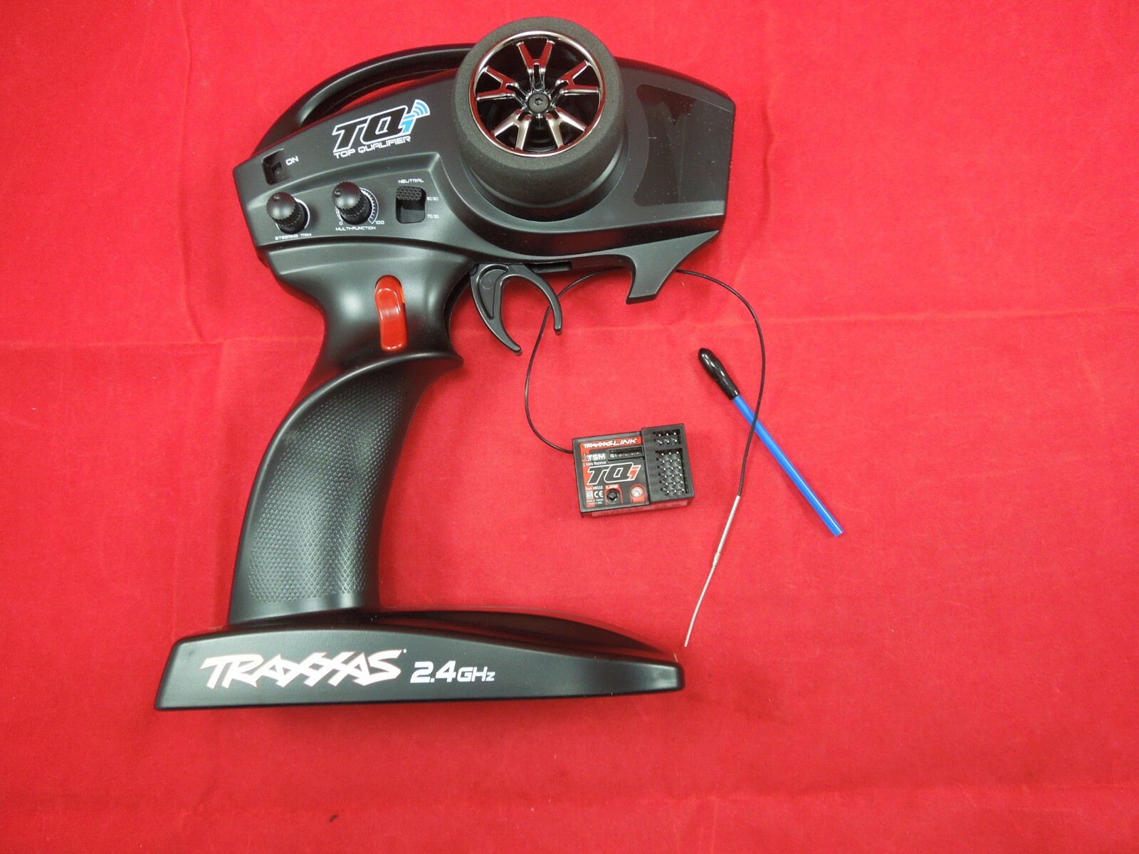 TRAXXAS T-MAXX 3.3 TSM TQi 2.4Ghz 3 ch 