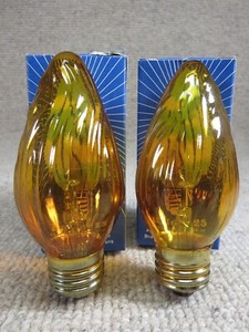 Vtg Halco 25w Amber Flame Light Bulb Lot 2 NOS Medium Base 130 Volt F15-3003