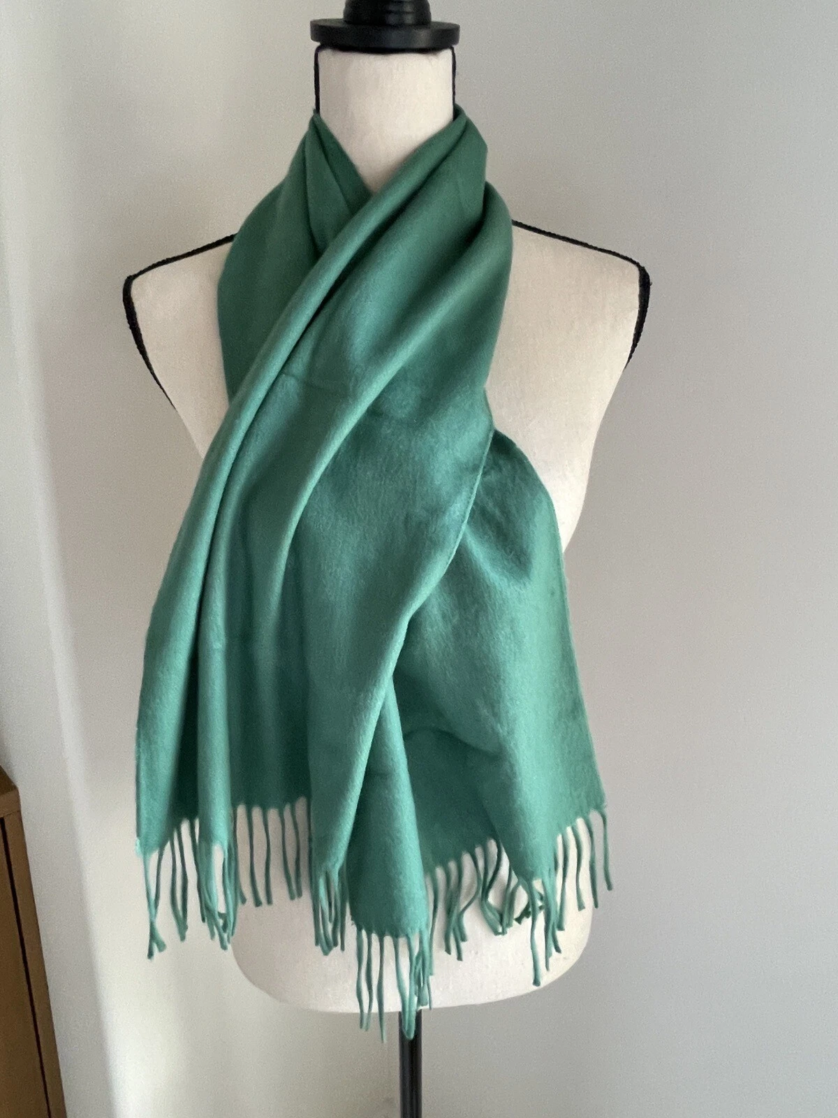 Foulard vintage Christian Dior vert cachemire années 90