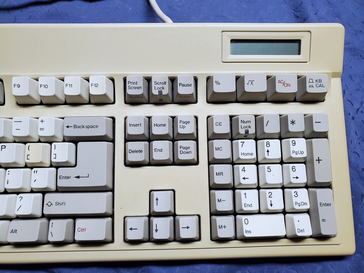 Vintage FOCUS FK-8000 Clicky AT Keyboard White Alps Type Key