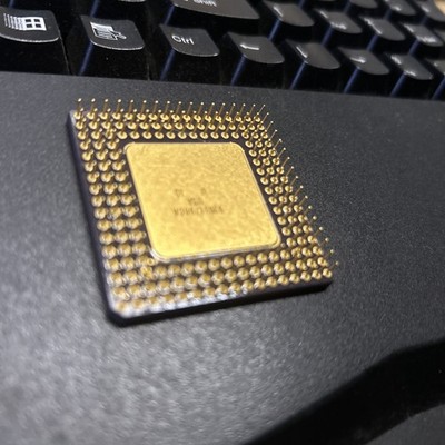 Intel I486 DX 33mhz A80486dx-33 CPU Processor Gold Vintage RARE