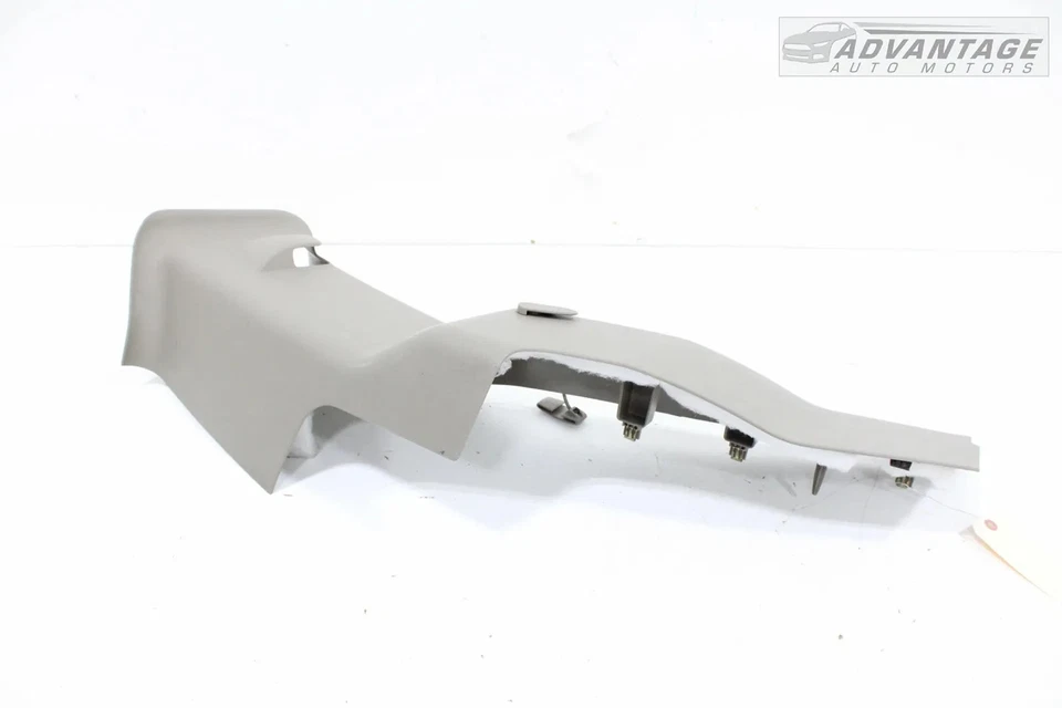 HUMMER H2 2003-2004 LADO TRASERO IZQUIERDO C PILAR BLOQUEO MOLDURA PANEL CUBIERTA 10358704 OEM Foto 3 de 4