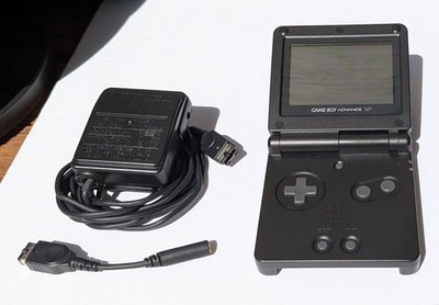 Nintendo Game Boy Advance SP (GBA SP) - Onyx Black - Original - w/charger
