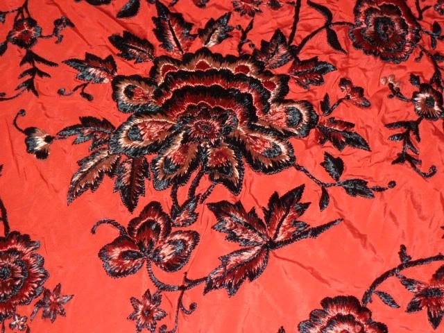 Antique Piano Shawl-Table Topper 1920s 1930s Red Black Embroidery Wedding WOW! - Image 4 of 4